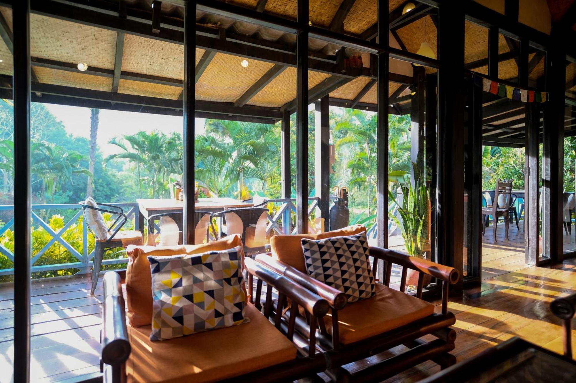 Hillside - Nature Lifestyle Lodge Луанґпхабанґ Екстер'єр фото